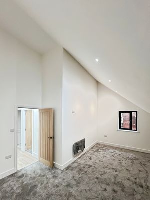 Bedroom- click for photo gallery